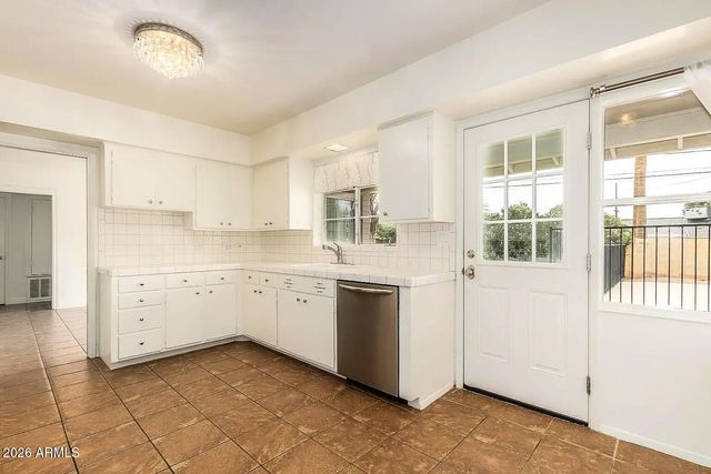 4577 E CALLE VENTURA --, Phoenix, AZ 85018