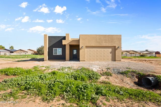 21820 W white pine Drive, Wittmann, AZ 85361