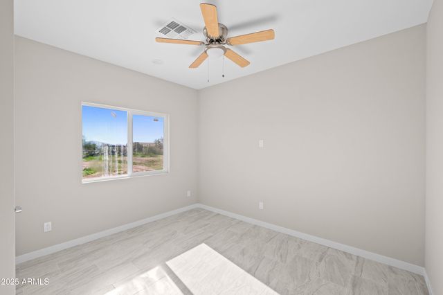 21820 W white pine Drive, Wittmann, AZ 85361