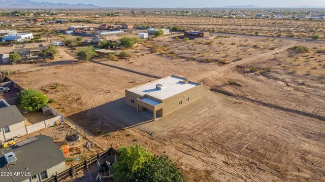 21820 W white pine Drive, Wittmann, AZ 85361