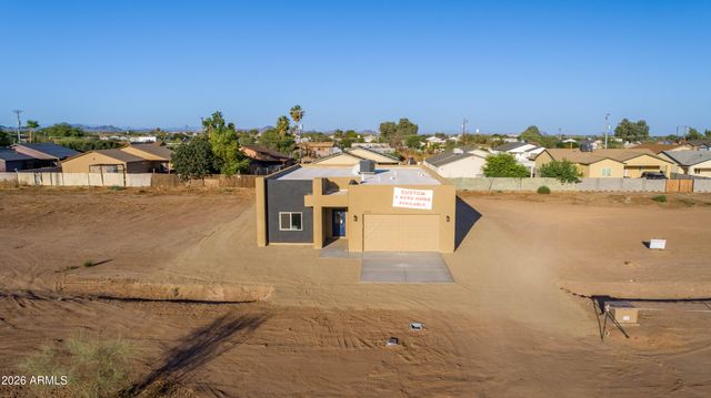 21820 W white pine Drive, Wittmann, AZ 85361