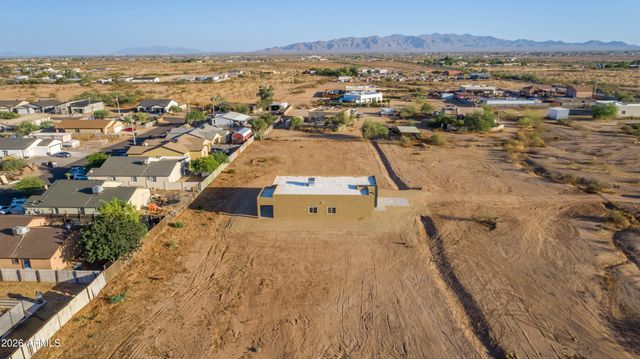 21820 W white pine Drive, Wittmann, AZ 85361
