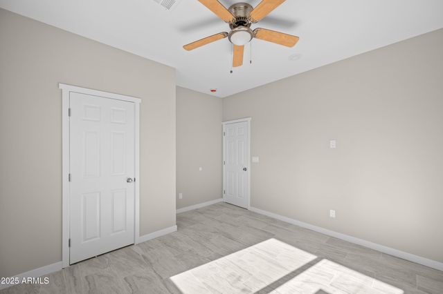 21820 W white pine Drive, Wittmann, AZ 85361