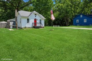 806 Fox LANE, Salem, WI 53168