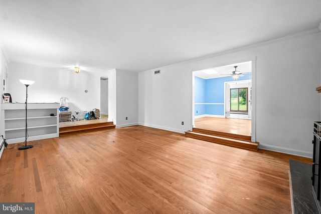 404 E TIMONIUM RD, Lutherville Timonium, MD 21093