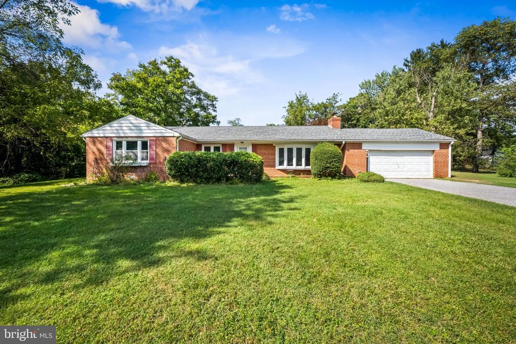 404 E TIMONIUM RD, Lutherville Timonium, MD 21093