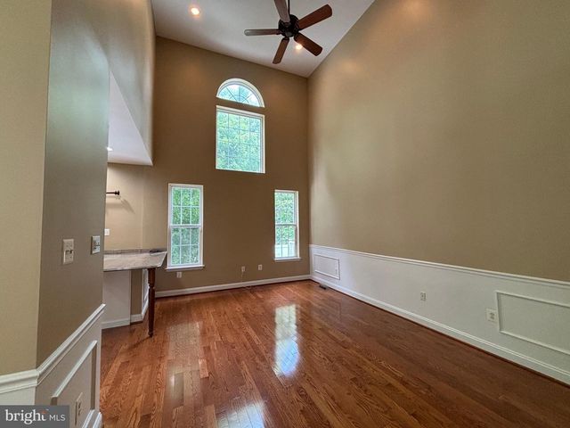 48 WEAVER DR, Marlton, NJ 08053
