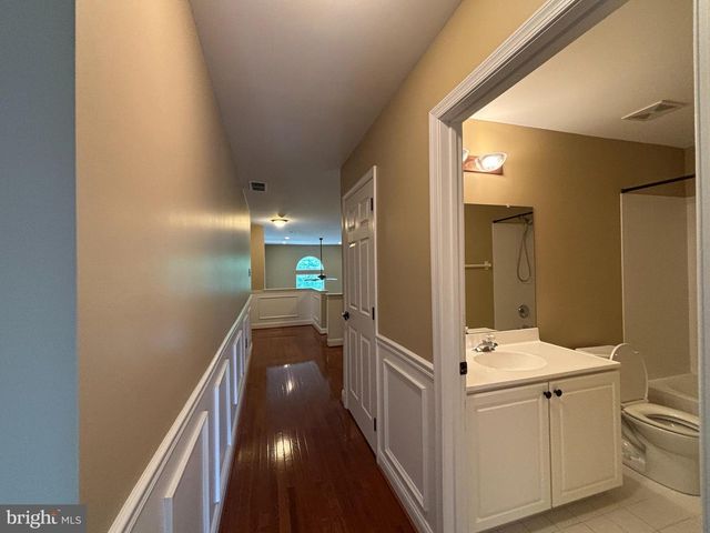 48 WEAVER DR, Marlton, NJ 08053
