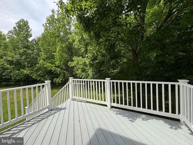 48 WEAVER DR, Marlton, NJ 08053