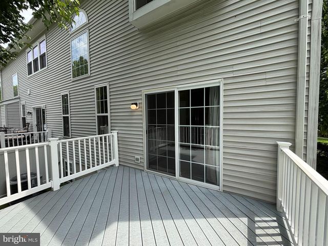 48 WEAVER DR, Marlton, NJ 08053
