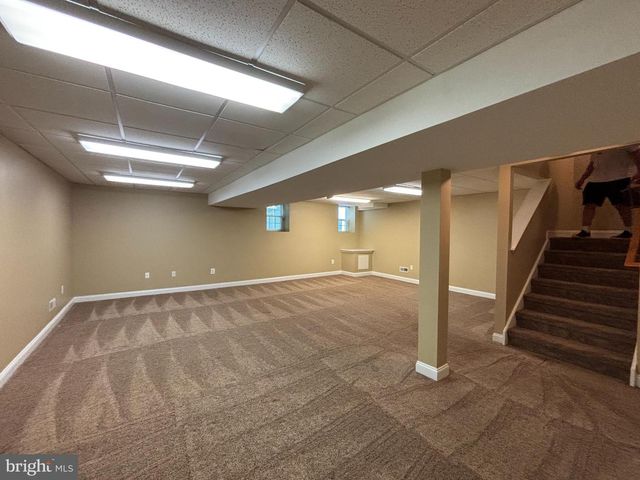 48 WEAVER DR, Marlton, NJ 08053