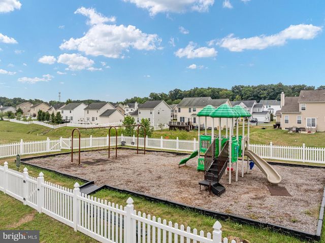 236 SHANNON CT, Inwood, WV 25428