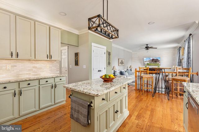 236 SHANNON CT, Inwood, WV 25428