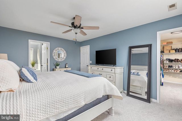 236 SHANNON CT, Inwood, WV 25428