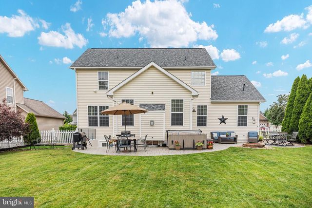 236 SHANNON CT, Inwood, WV 25428