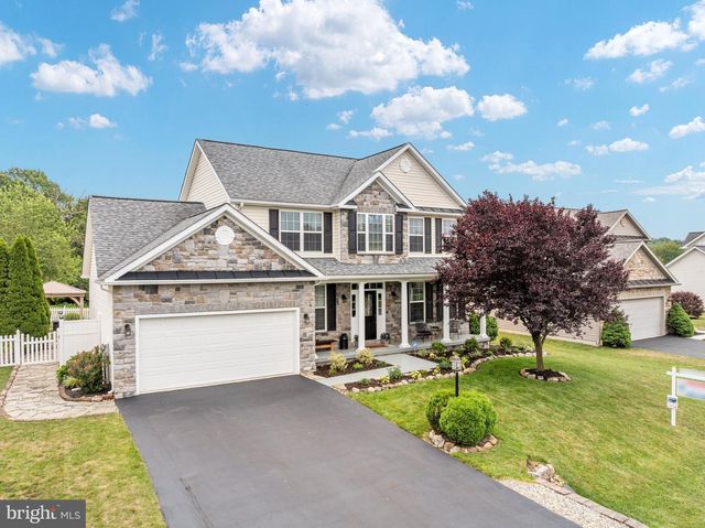 236 SHANNON CT, Inwood, WV 25428
