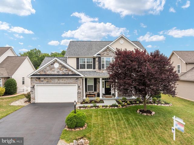 236 SHANNON CT, Inwood, WV 25428