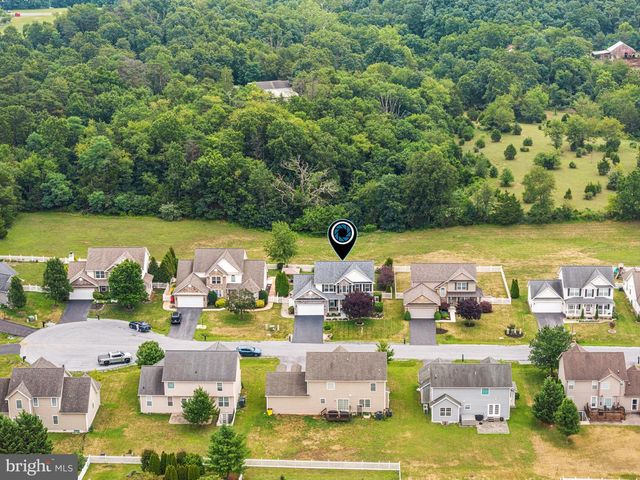 236 SHANNON CT, Inwood, WV 25428