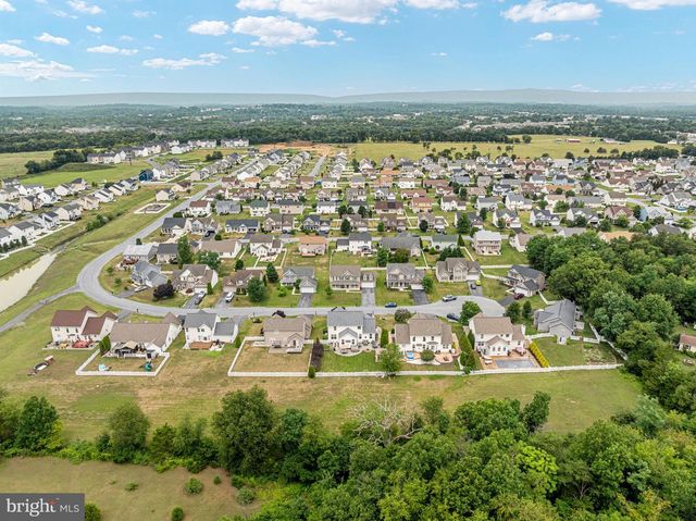 236 SHANNON CT, Inwood, WV 25428