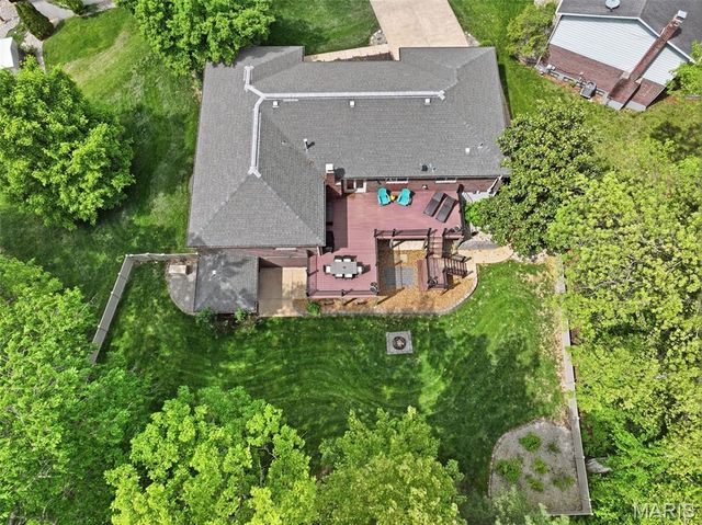 5460 Casa Royale Drive, St Louis, MO 63129