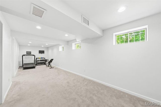 5460 Casa Royale Drive, St Louis, MO 63129