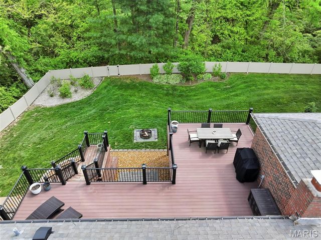 5460 Casa Royale Drive, St Louis, MO 63129
