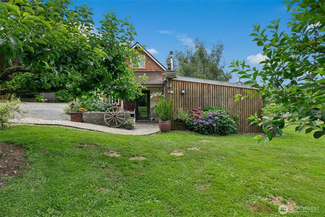 5232 300th Street NW, Stanwood, WA 98292