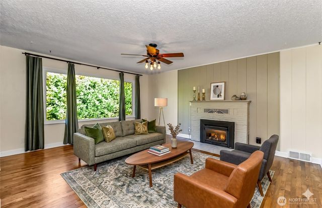 5232 300th Street NW, Stanwood, WA 98292