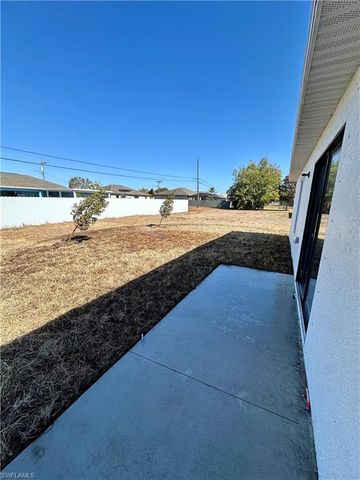 1131 SW 16th TER, Cape Coral, FL 33991