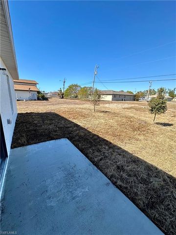 1131 SW 16th TER, Cape Coral, FL 33991