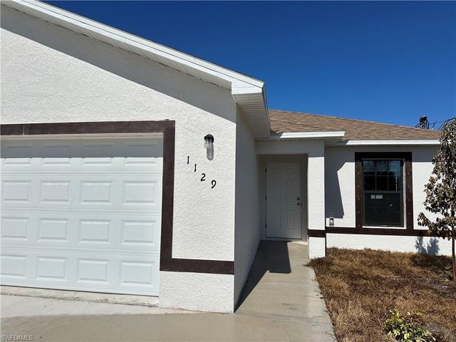 1131 SW 16th TER, Cape Coral, FL 33991