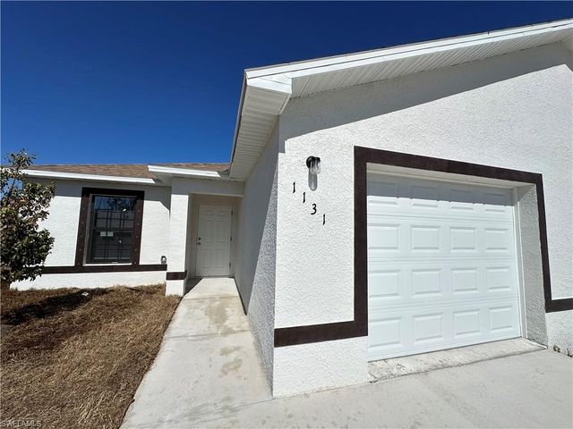 1131 SW 16th TER, Cape Coral, FL 33991