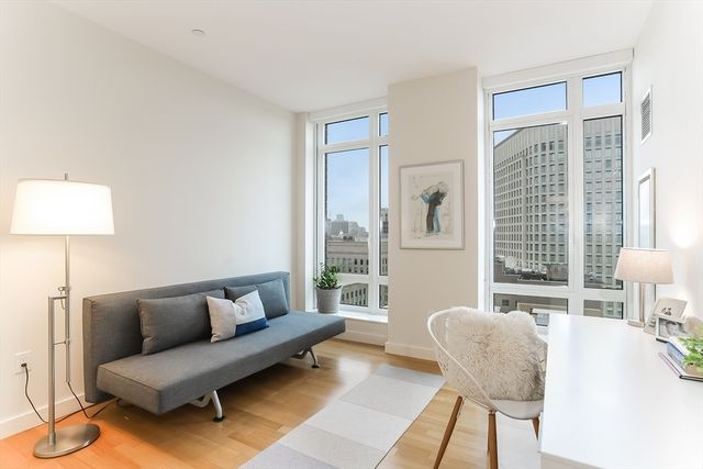 400 Stuart 18C, Boston, MA 02116