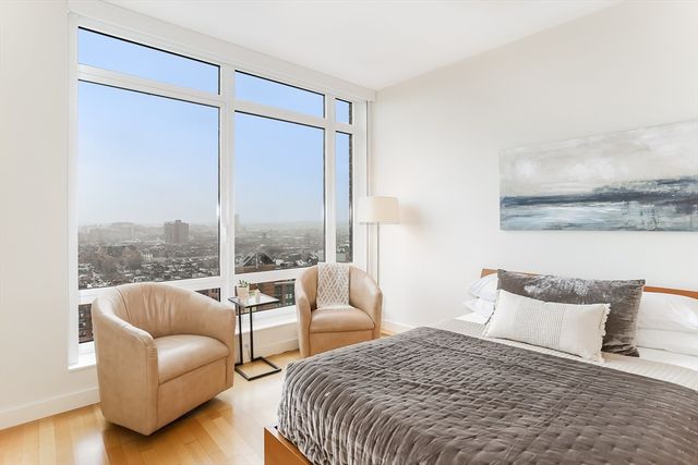 400 Stuart 18C, Boston, MA 02116