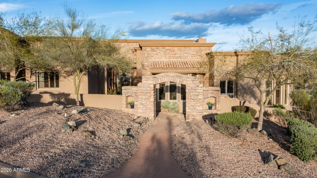1744 E DESERT WILLOW Drive, Phoenix, AZ 85048 — photo 4