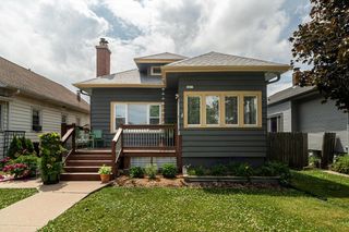 1015 S 76th STREET, West Allis, WI 53214