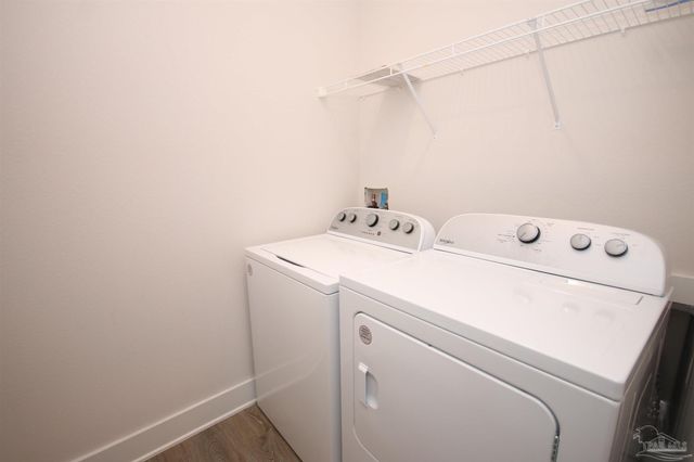 5788 Danbury Blvd, Pace, FL 32571