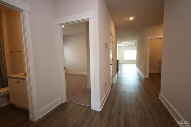 5788 Danbury Blvd, Pace, FL 32571