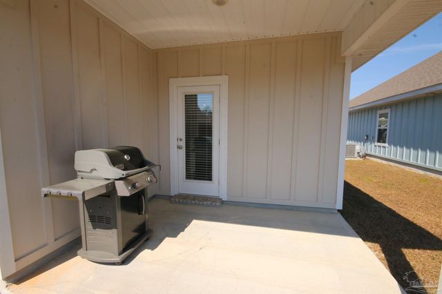 5788 Danbury Blvd, Pace, FL 32571