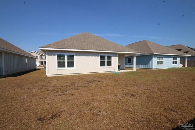 5788 Danbury Blvd, Pace, FL 32571