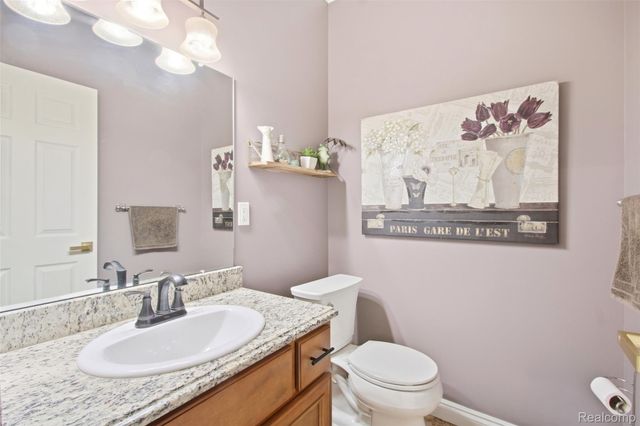 55744 Lancewood Drive, Shelby Charter Township, MI 48316