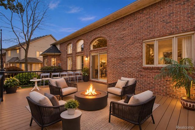 55744 Lancewood Drive, Shelby Charter Township, MI 48316