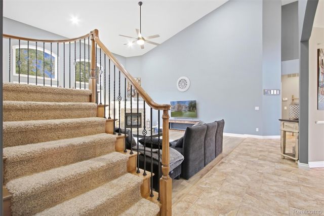 55744 Lancewood Drive, Shelby Charter Township, MI 48316