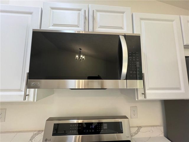 114 Jousters Lane, Lawrenceville, GA 30044
