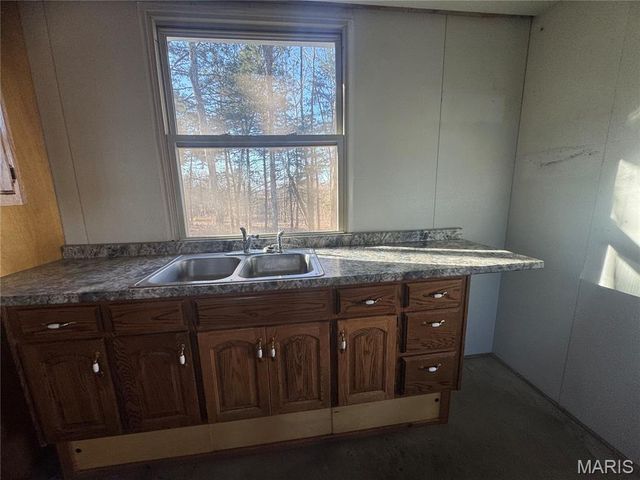 42850 Maries Road 638 Road, Dixon, MO 65459