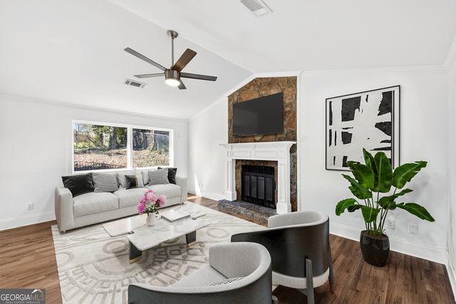 3074 Hidden Lake Drive, Duluth, GA 30096