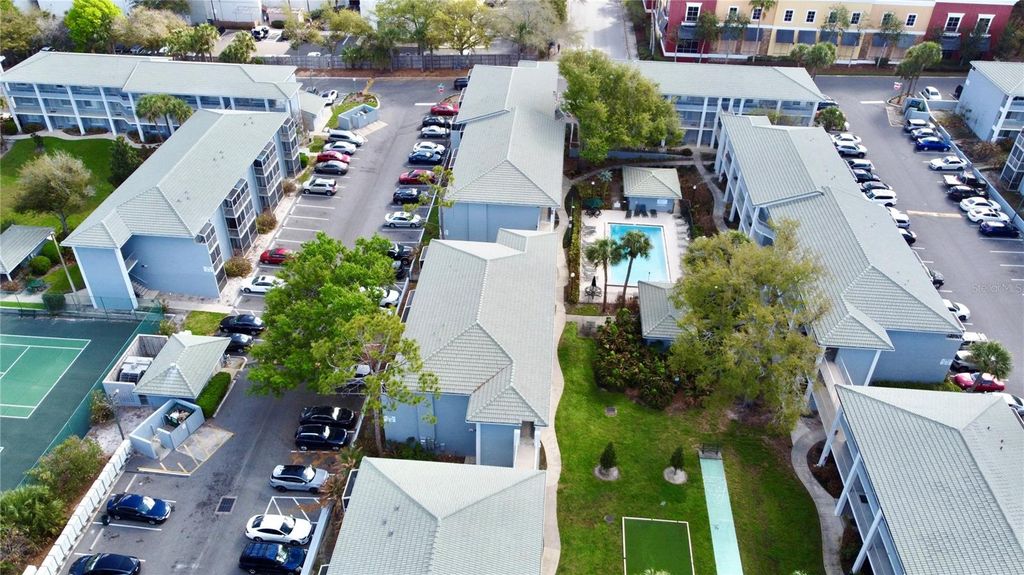 Image 18 of property listing at 120 BLUE POINT WAY 320, Altamonte Springs, FL 32701