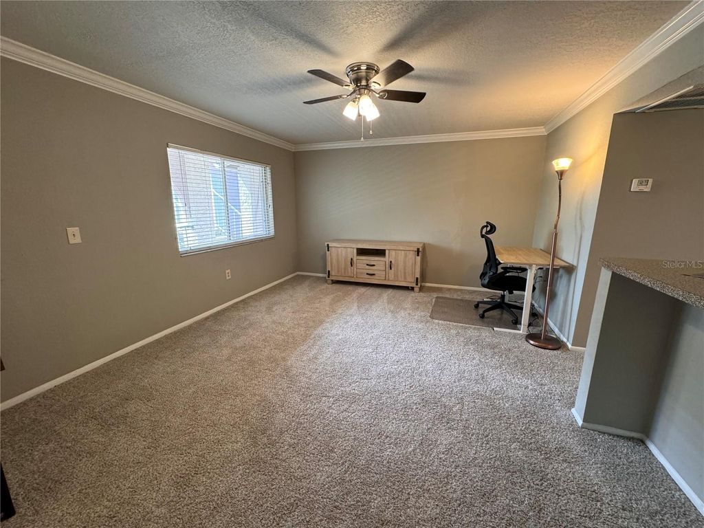 Image 9 of property listing at 120 BLUE POINT WAY 320, Altamonte Springs, FL 32701
