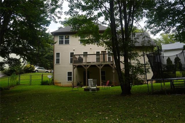 251 Heathridge Lane SE, Mableton, GA 30126