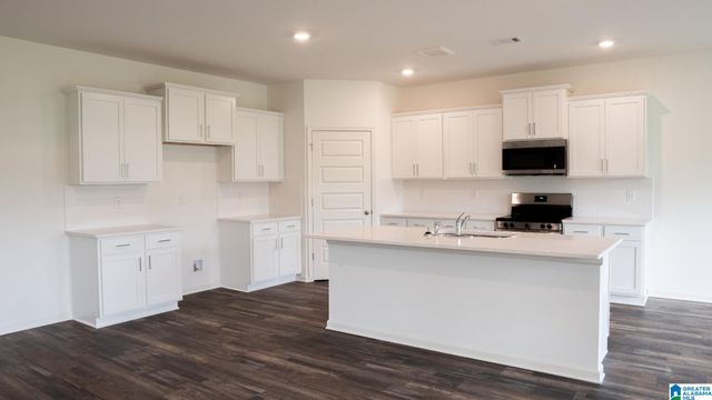 5472 SHADY MAPLE DRIVE, Bessemer, AL 35022